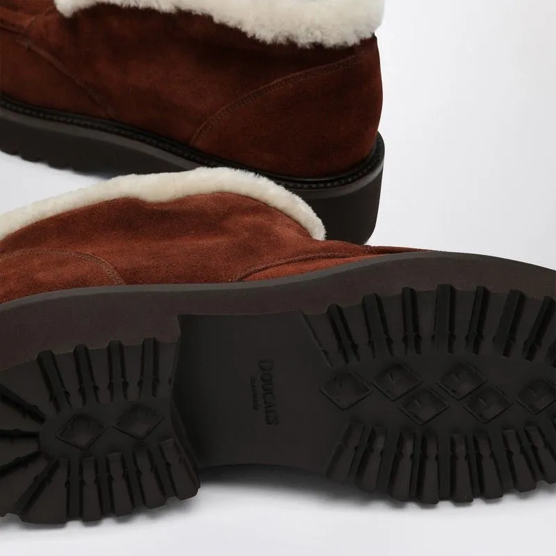 BROWN SUEDE MOCCASIN WITH FUR